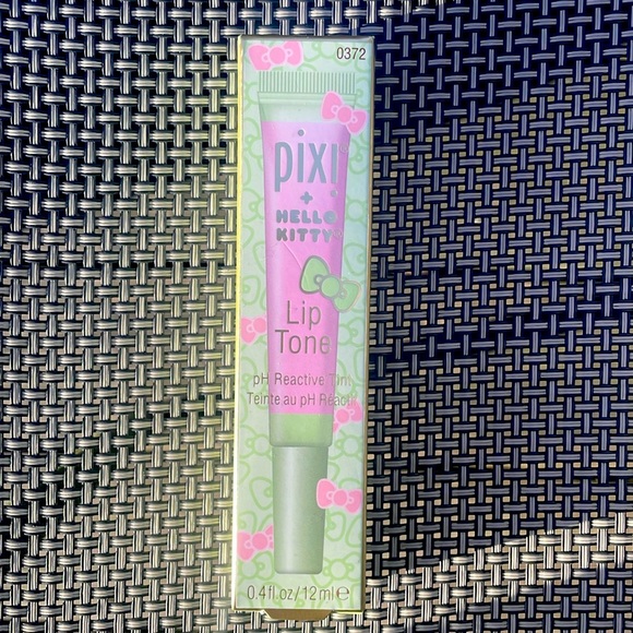 ⚜️Pixi + Hello Kitty Lip Tone Lip Gloss! NWT! - Picture 2 of 5